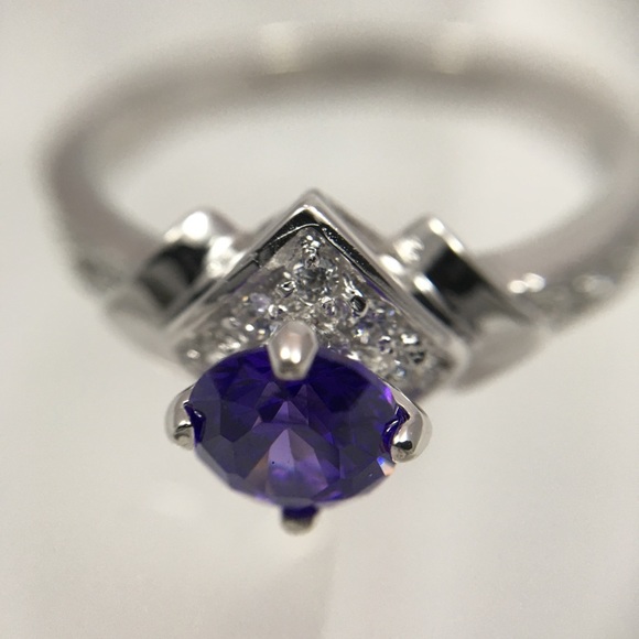 Tanzanite CZ Sterling Silver Ring - Picture 8 of 8